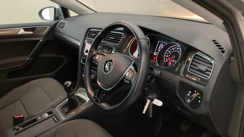 Volkswagen Golf 1.6 TDI Match 5dr Diesel Hatchback